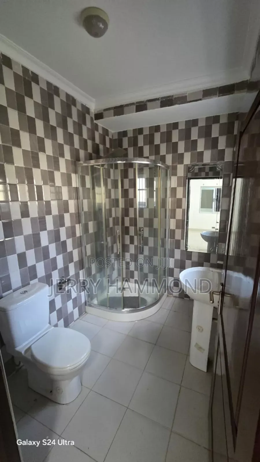 3bdrm House in Spintex for rent