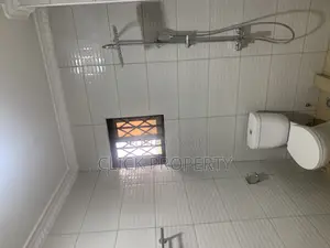 1bdrm Apartment in Clickestate, American House for rent