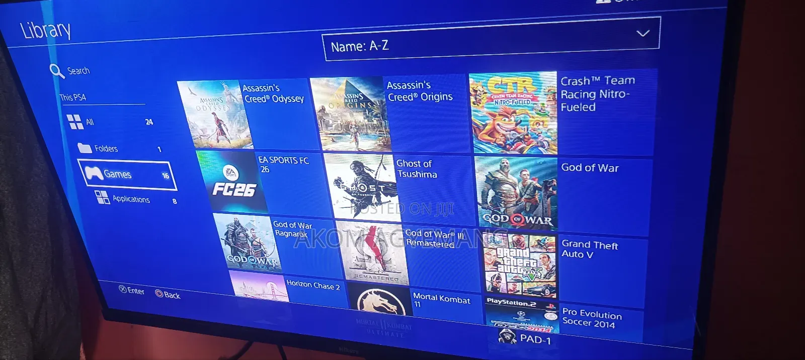 Ps4 Slim Jailbreak With 2 Controllers and Games