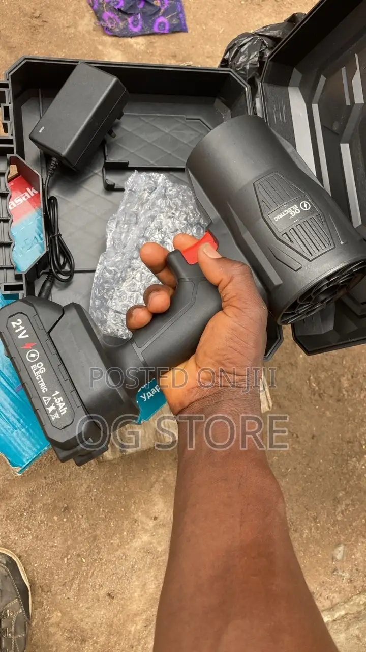 Cordless Air Blower