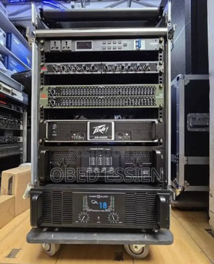 Set Of Danny Amplifier In Rack