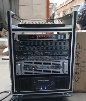 Set Of Danny Amplifier In Rack