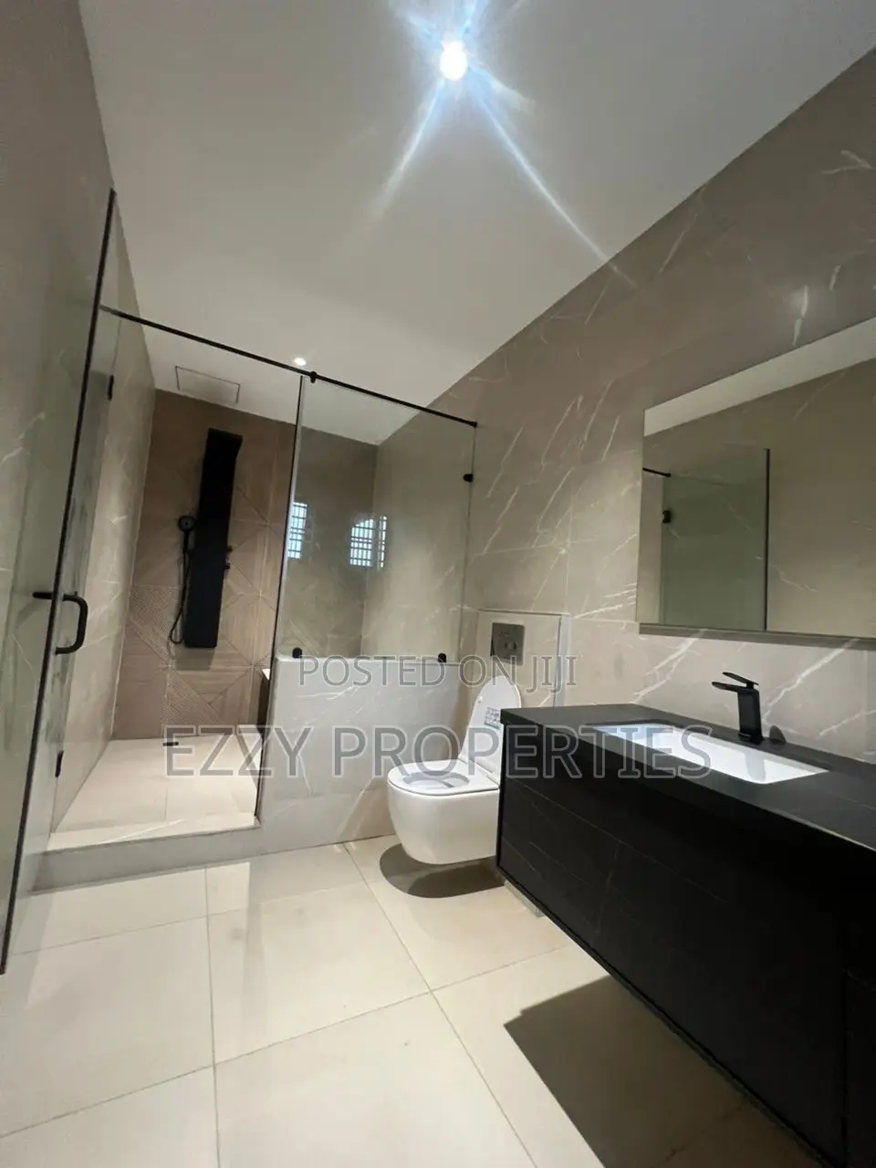 4bdrm House in School Junction for rent