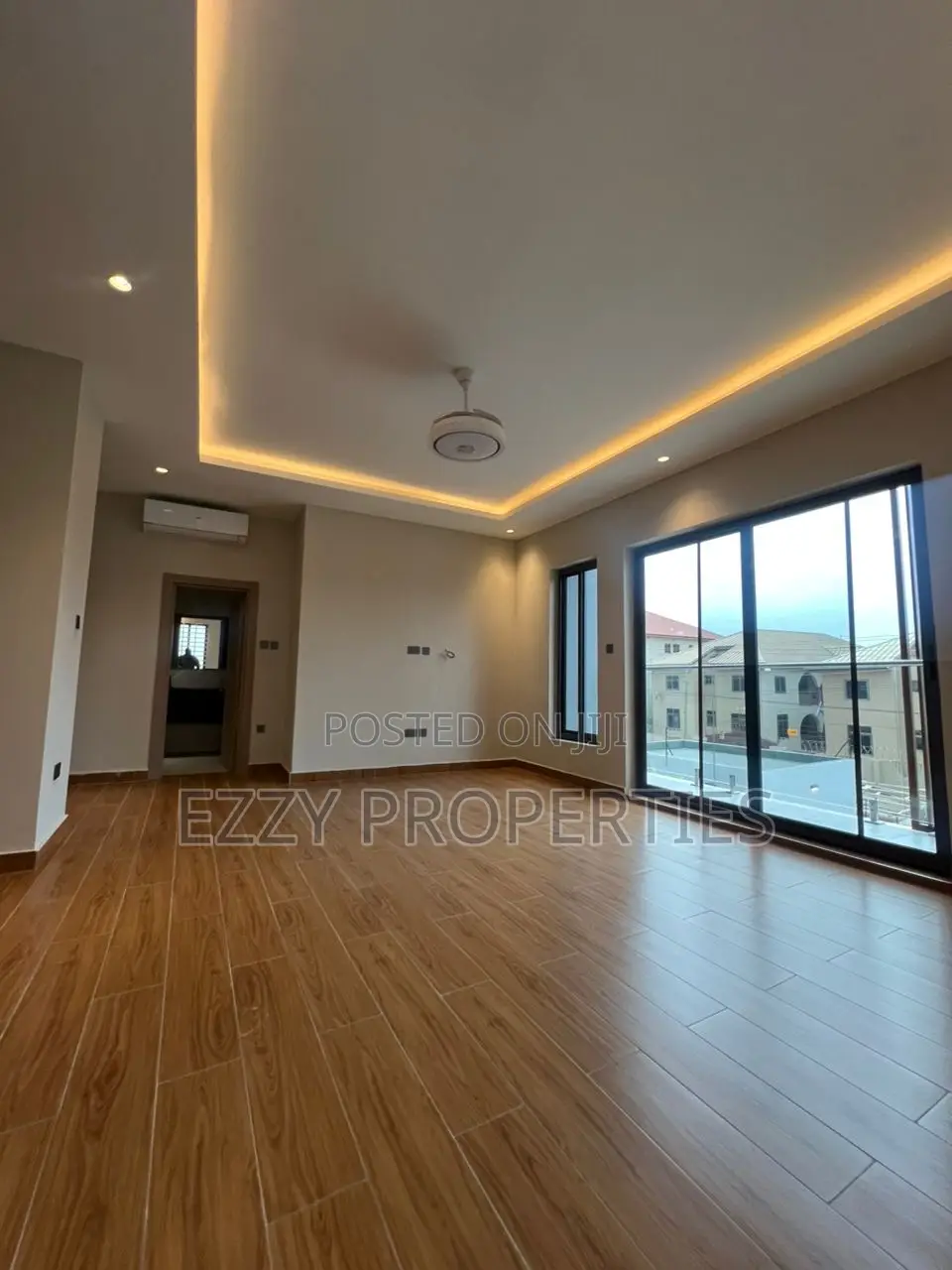 4bdrm House in School Junction for rent