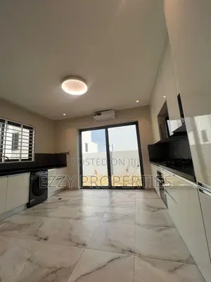 4bdrm House in School Junction for rent