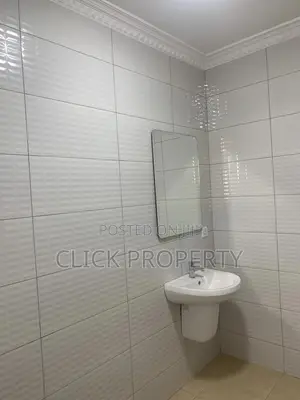 1bdrm Apartment in Clickestate, American House for rent