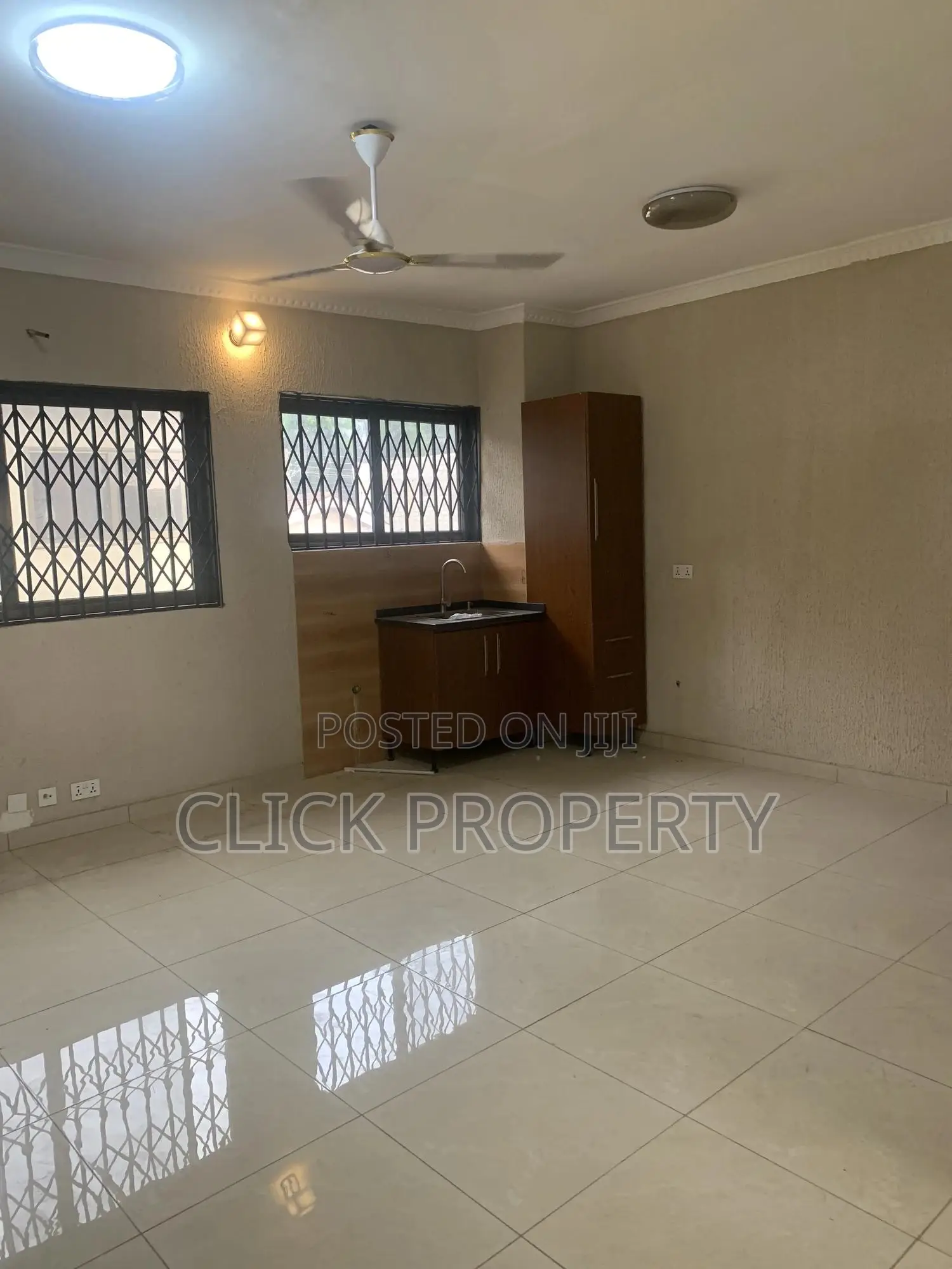 1bdrm Apartment in Clickestate, American House for rent