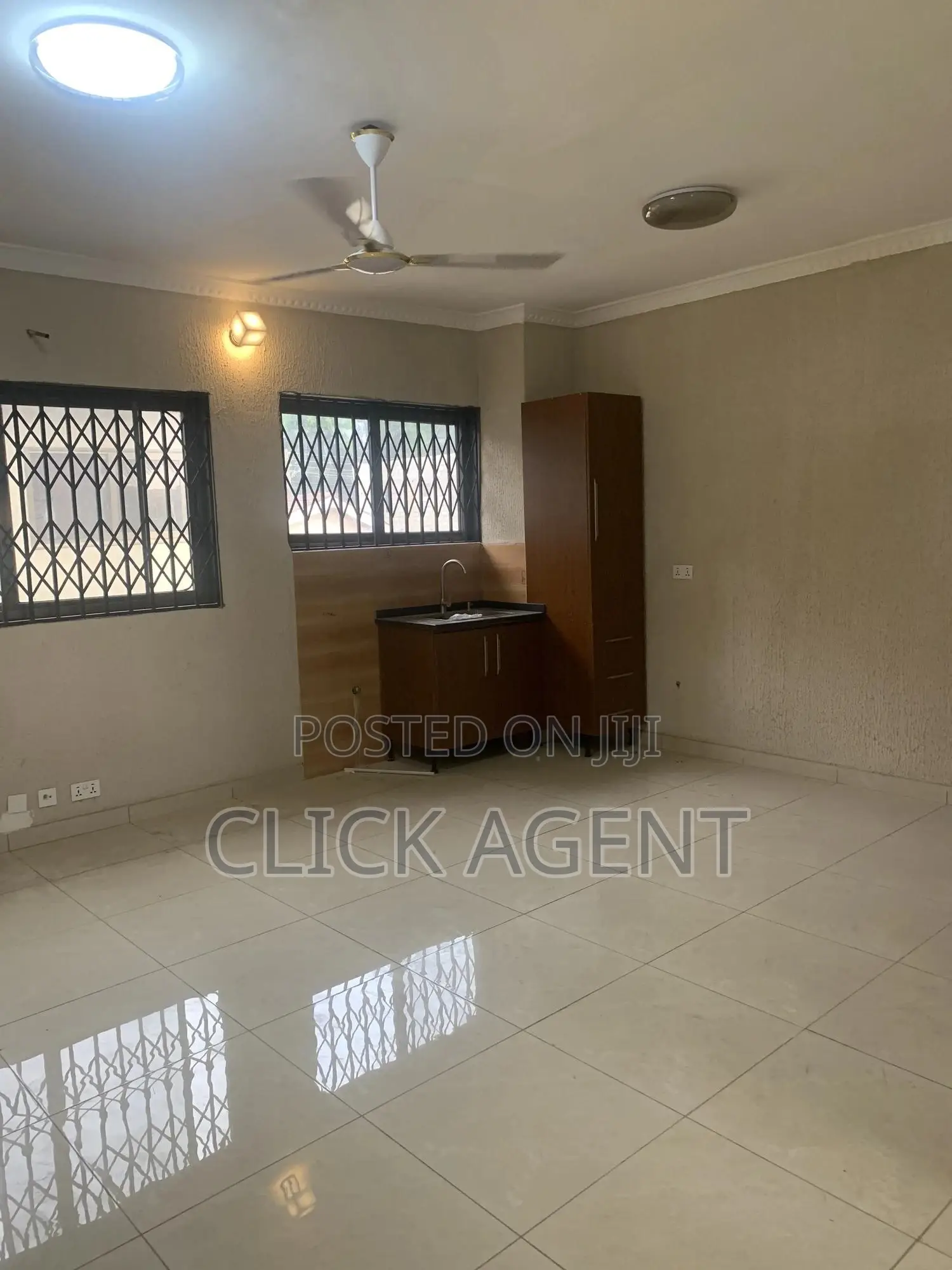 1bdrm Apartment in Clickestate, American House for rent