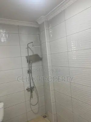 1bdrm Apartment in Clickestate, American House for rent