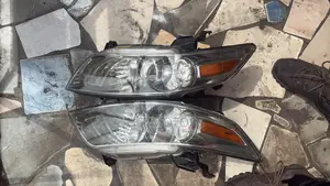 Infiniti Fx35 Headlight 2003,2004,2005,2006,2007,2008,2009,2010