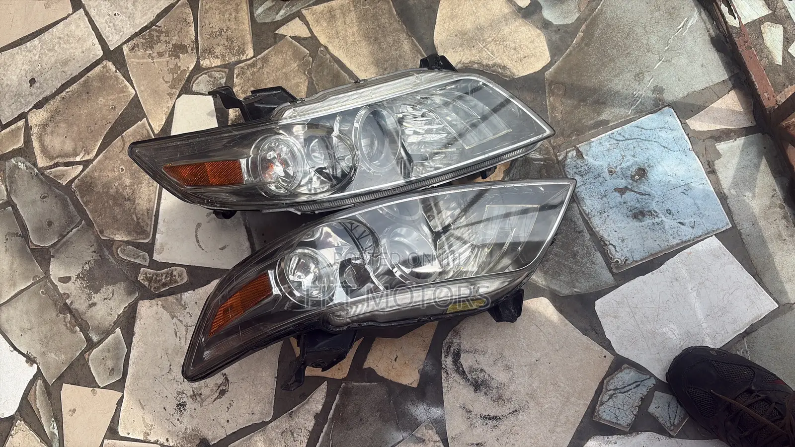 Infiniti Fx35 Headlight 2003,2004,2005,2006,2007,2008,2009,2010