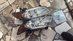 Infiniti Fx35 Headlight 2003,2004,2005,2006,2007,2008,2009,2010