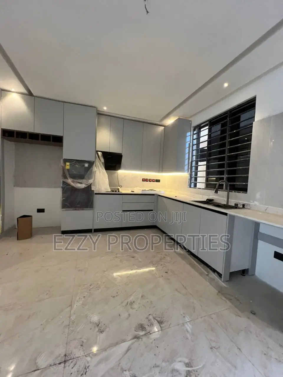 2bdrm Duplex in Ashaley Botwe for rent