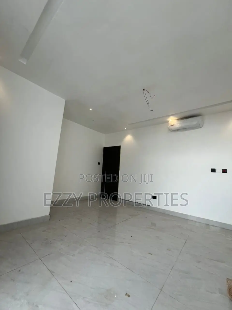 2bdrm Duplex in Ashaley Botwe for rent