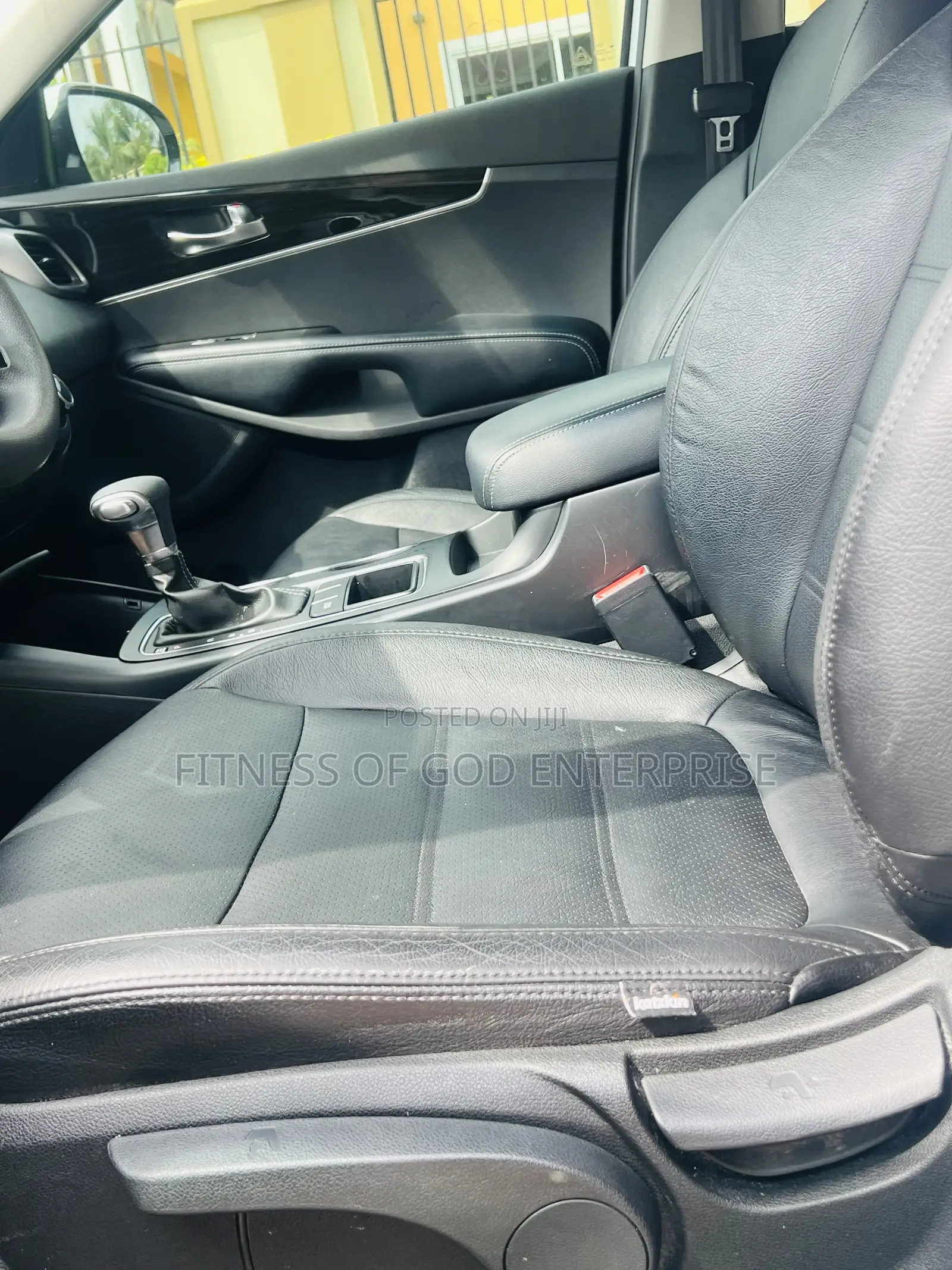 Kia Sorento 2.4L L FWD 2019 White