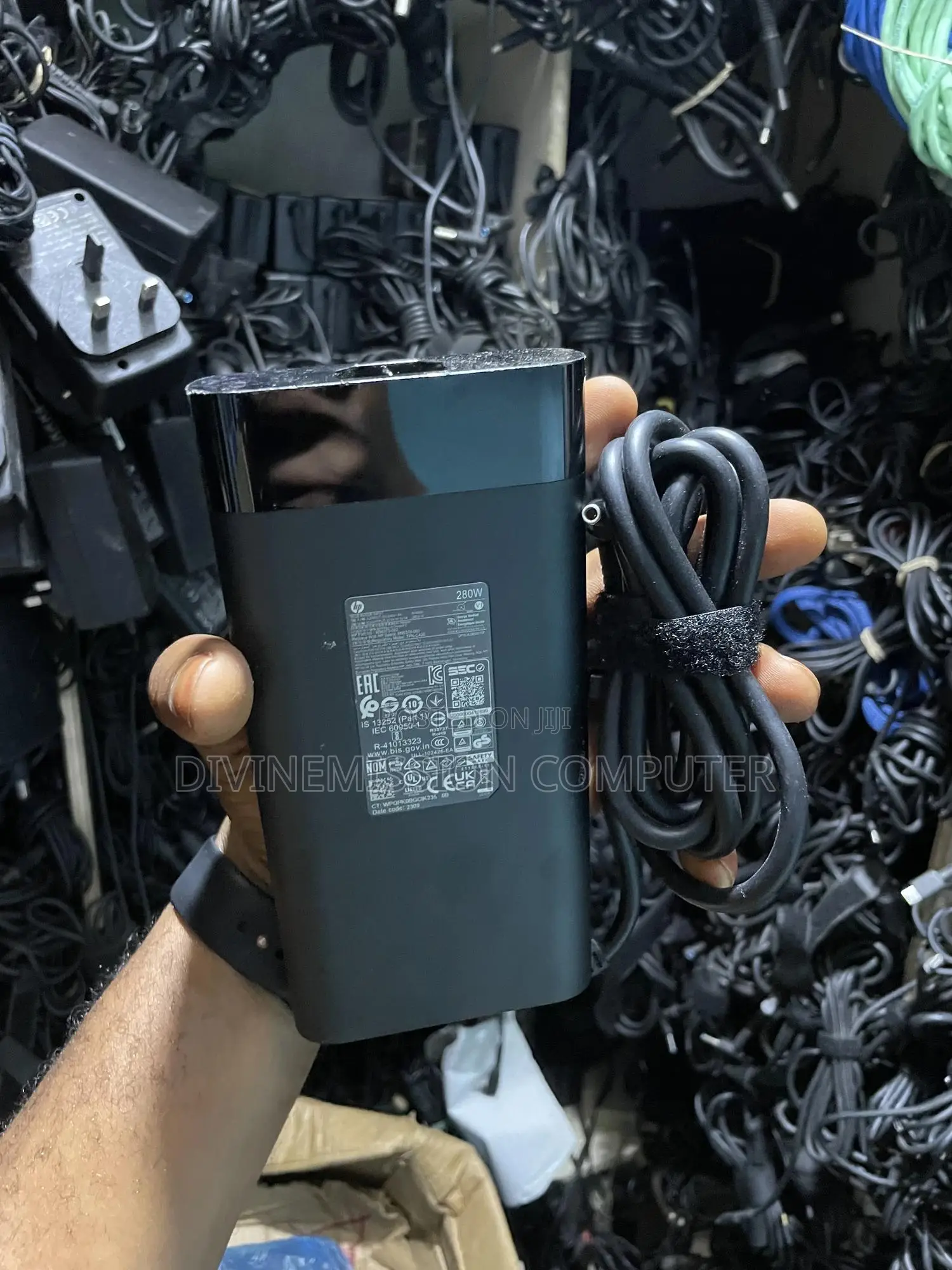 Uk Used Hp Blue Pin,Output 20.0v~14.0a,280w Hp Omen