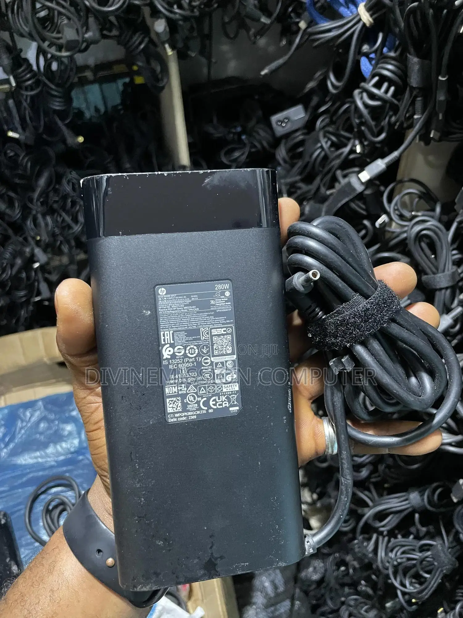 Uk Used Hp Blue Pin,Output 20.0v~14.0a,280w Hp Omen
