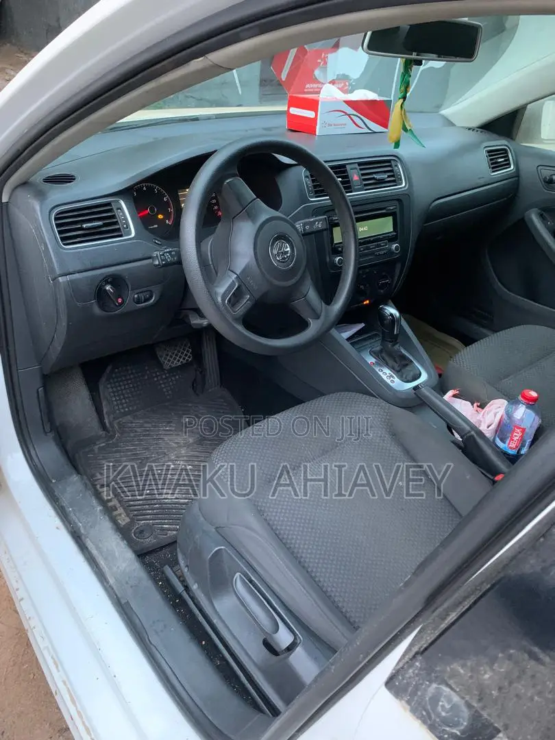 Volkswagen Jetta 2013 White