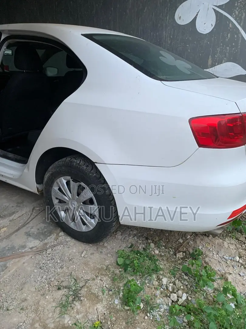 Volkswagen Jetta 2013 White