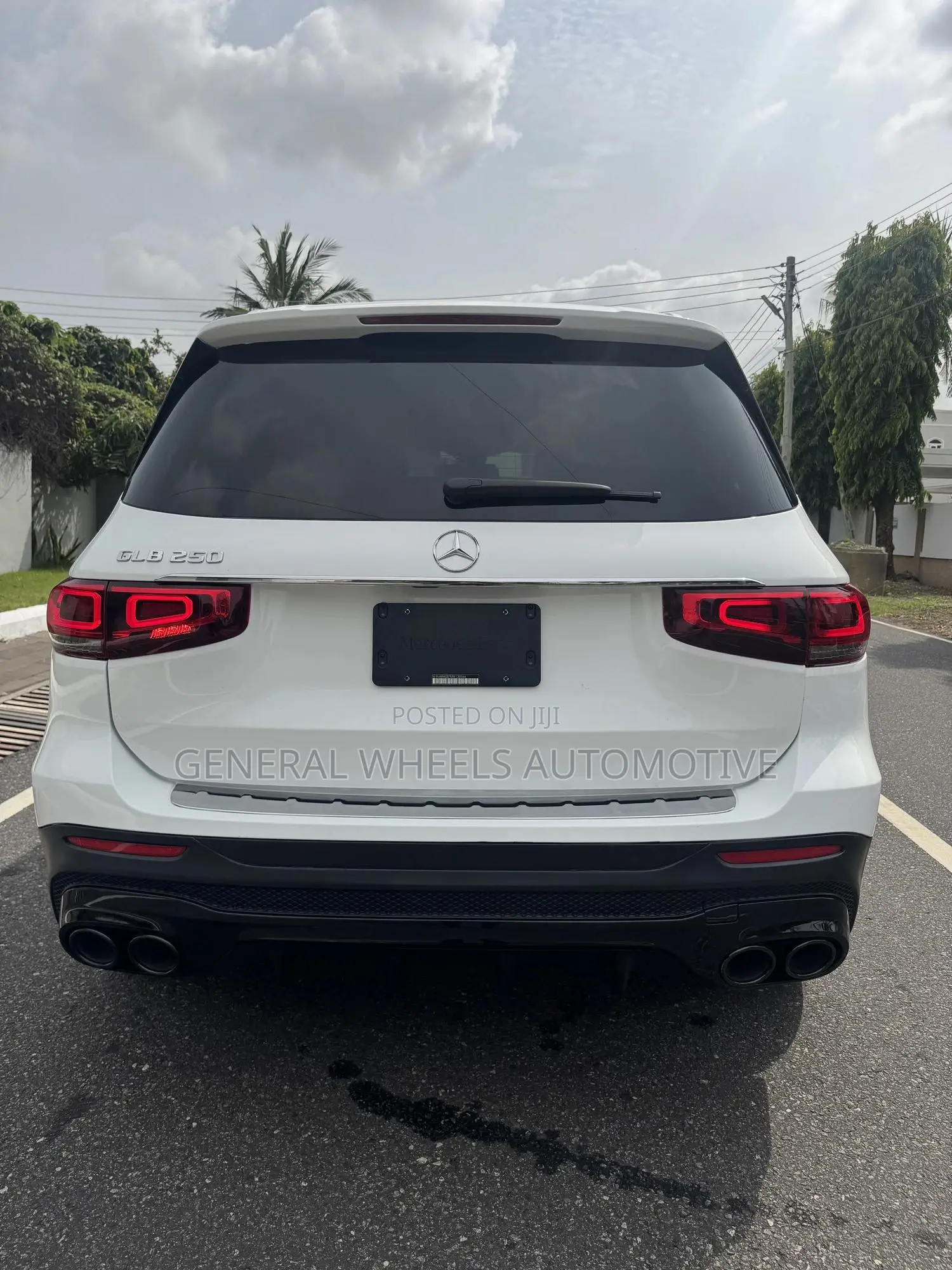 Mercedes-Benz GLB-Class GLB 250 4MATIC 2021 White