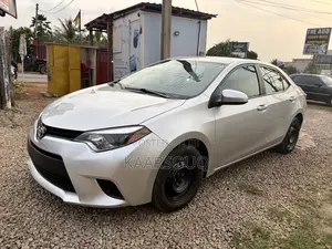 Toyota Corolla 2016 Silver
