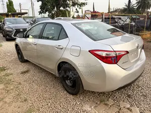 Toyota Corolla 2016 Silver