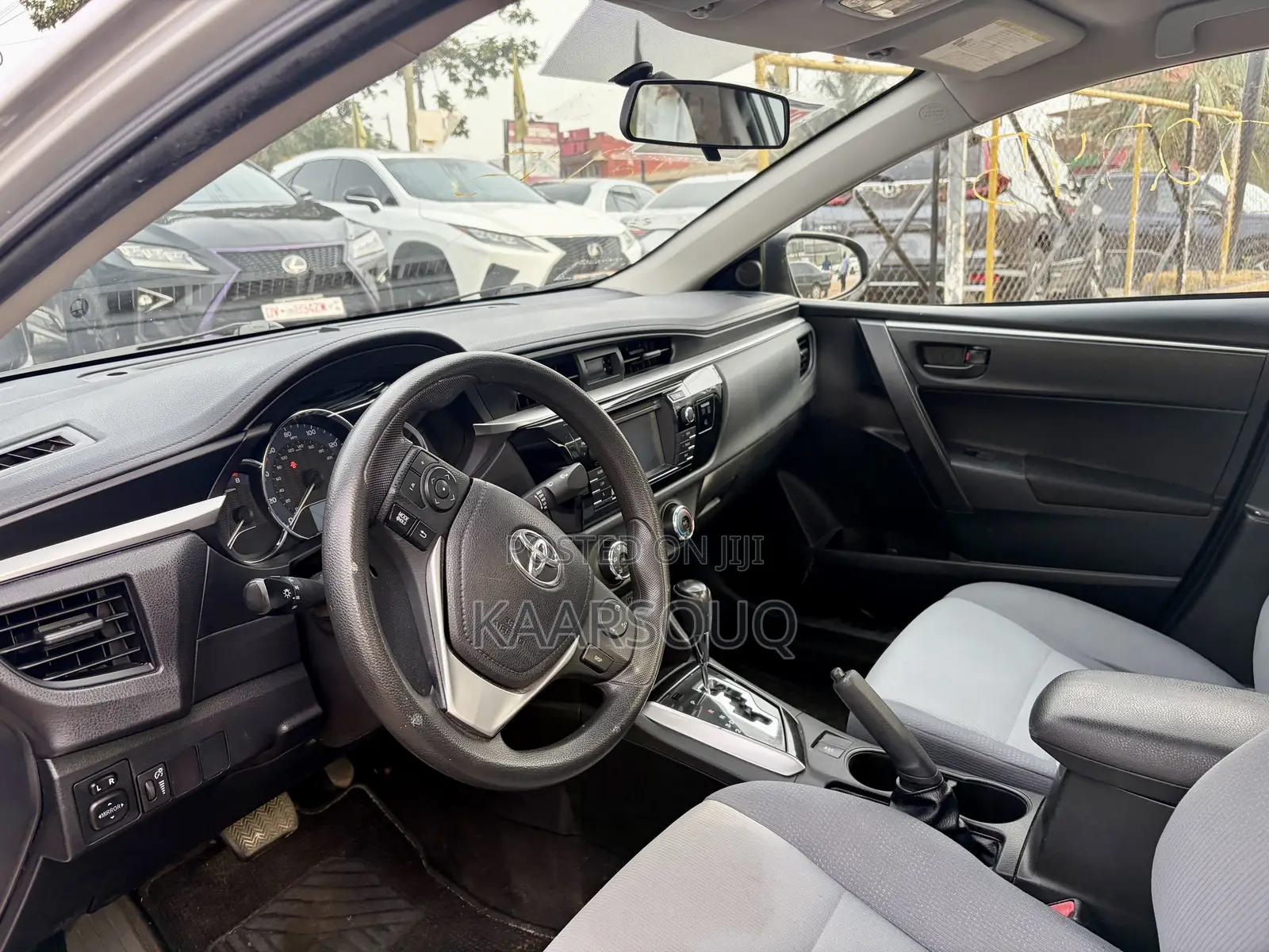 Toyota Corolla 2016 Silver