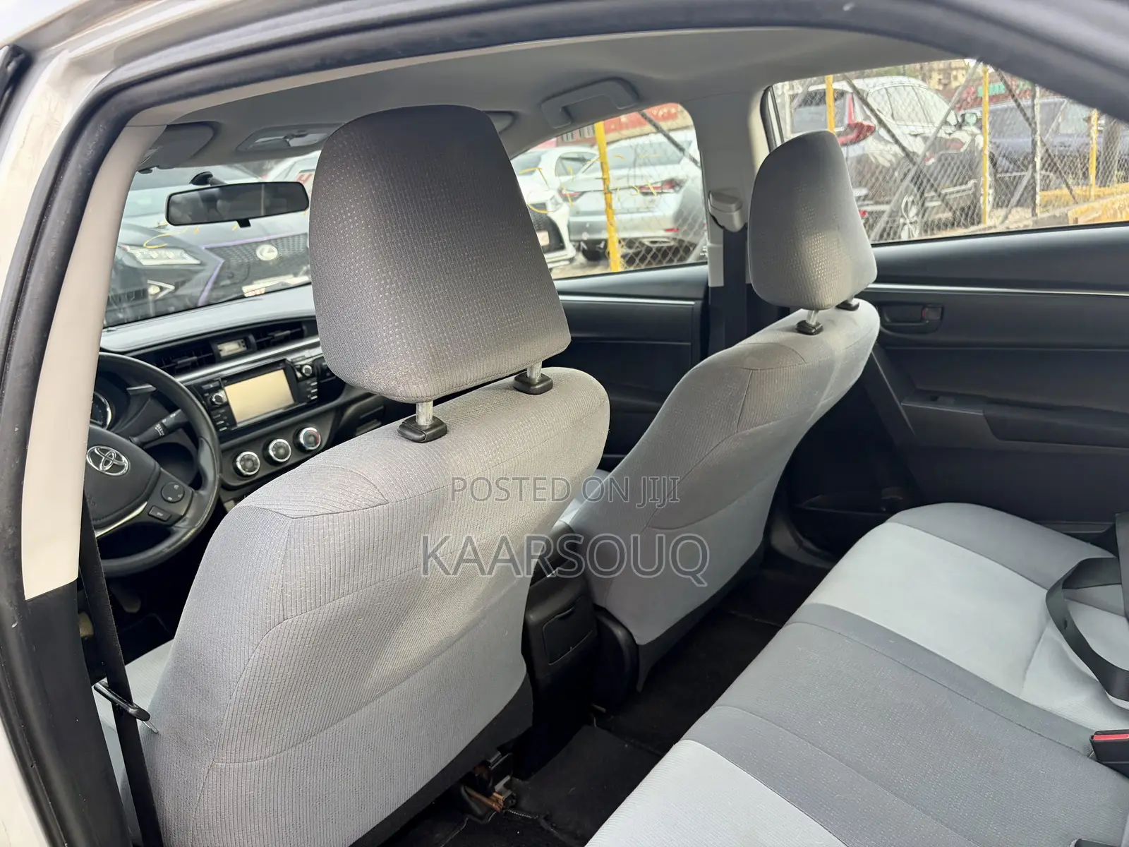 Toyota Corolla 2016 Silver