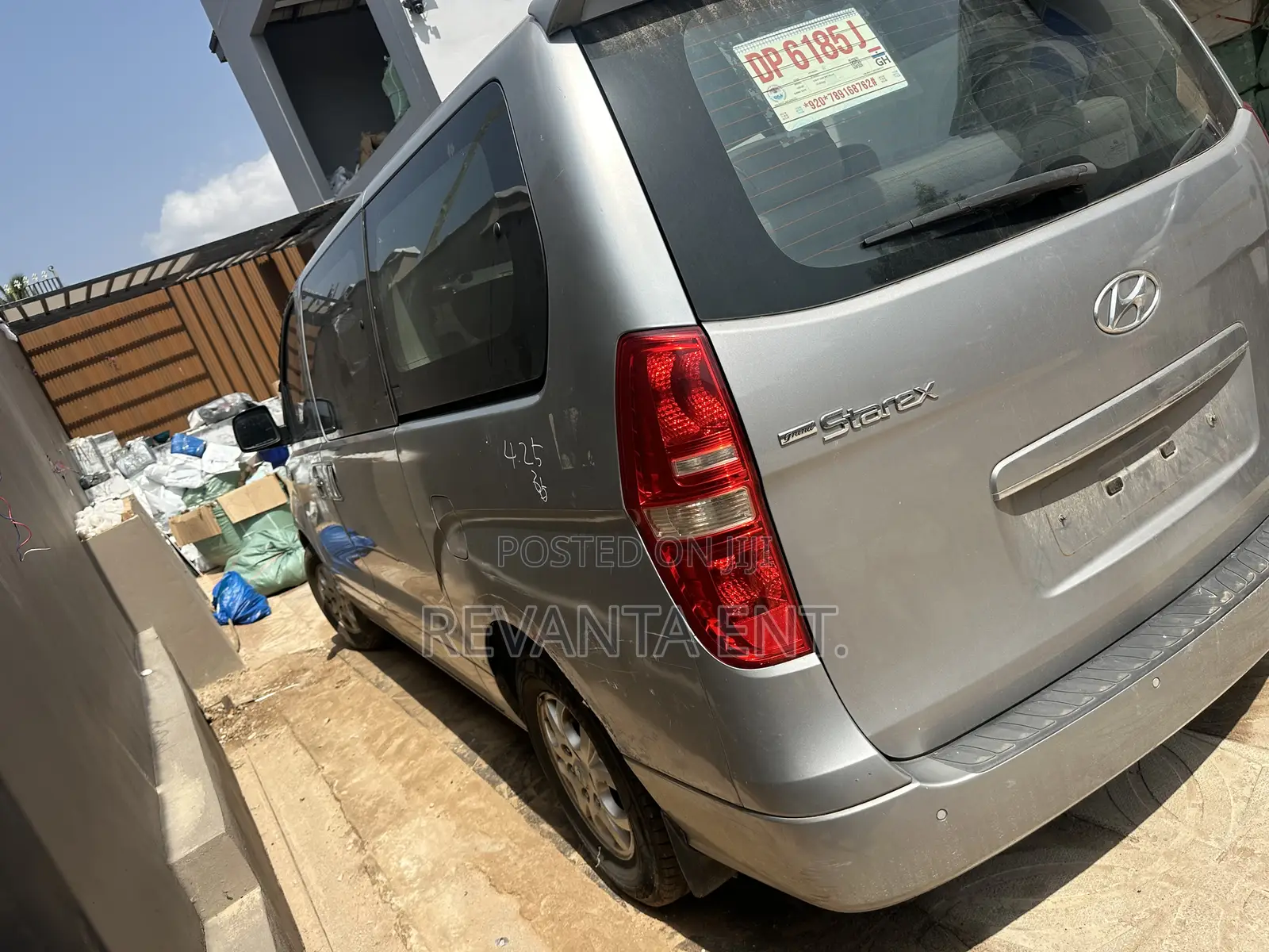 Hyundai Starex 2015 Grey
