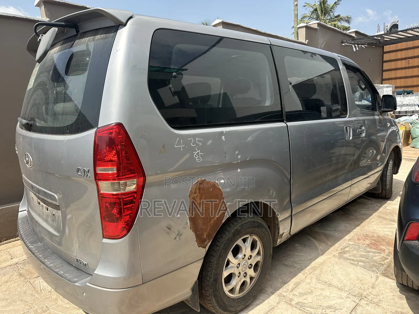 Hyundai Starex 2015 Grey