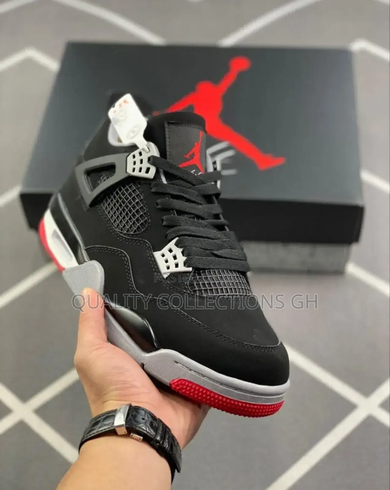 Jordan 4 Retro
