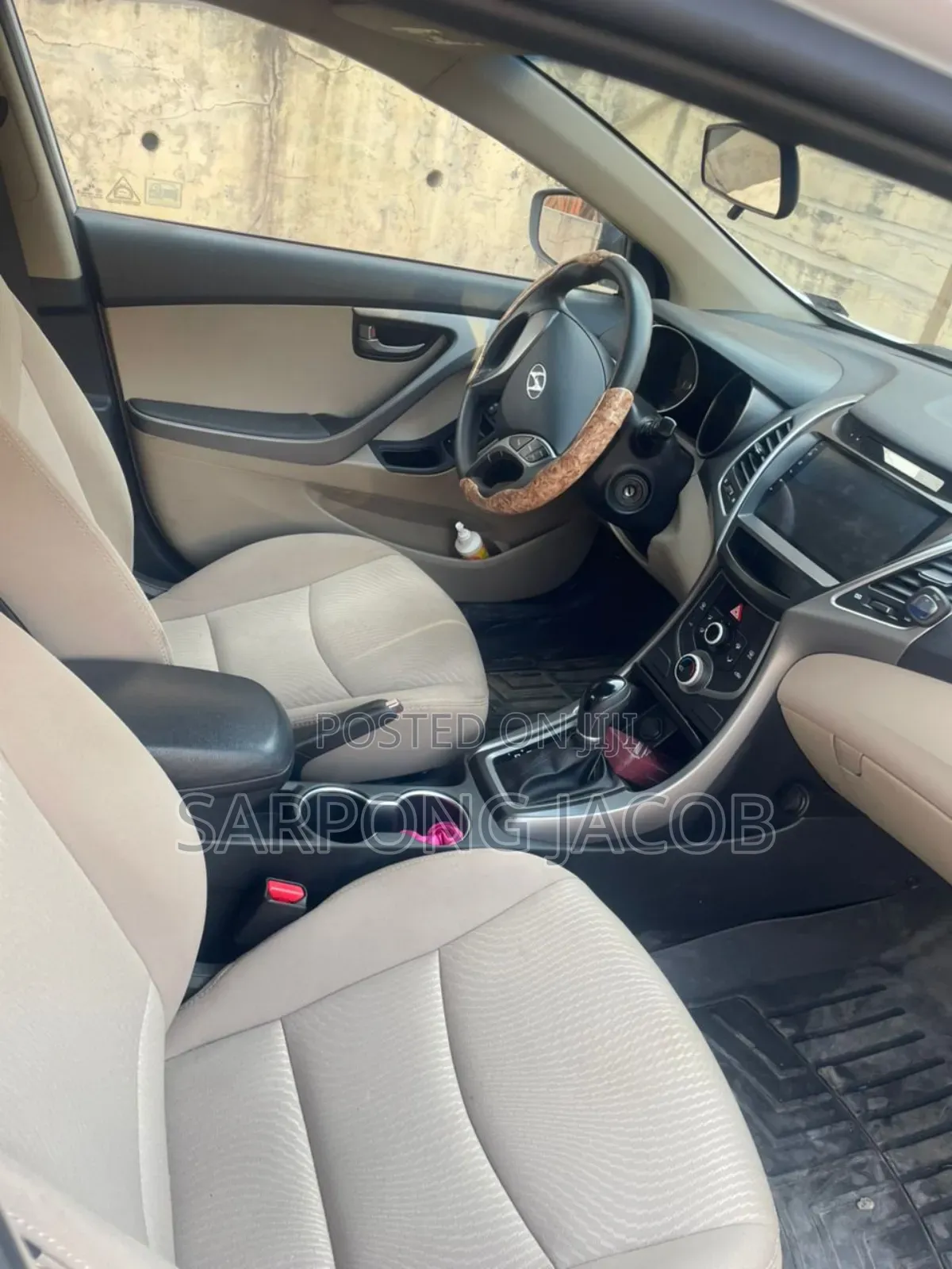 Hyundai Elantra 2016 White