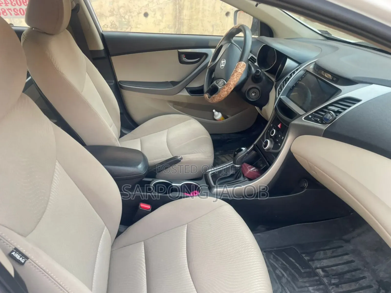 Hyundai Elantra 2016 White
