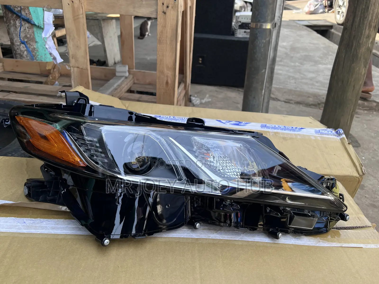 Toyota Camry 2018 2019 2020 2021 Original Headlight