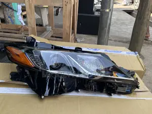 Toyota Camry 2018 2019 2020 2021 Original Headlight