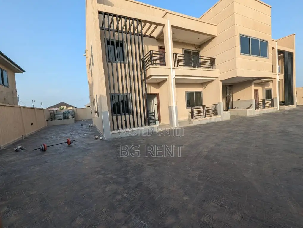 1bdrm Apartment in Prampram for rent