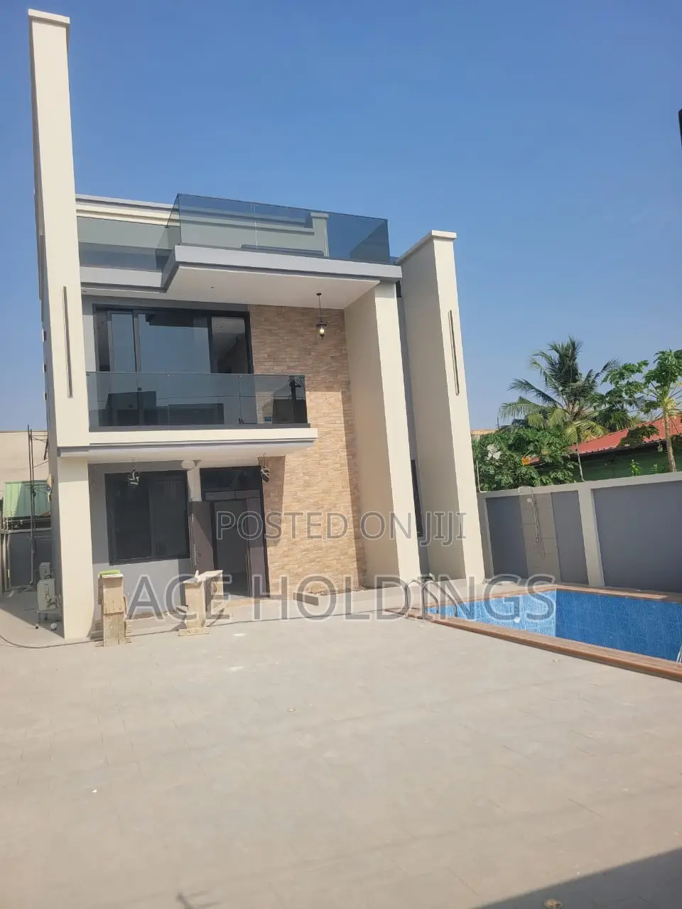 5bdrm Mansion in Tse Addo, Tseaddo for sale