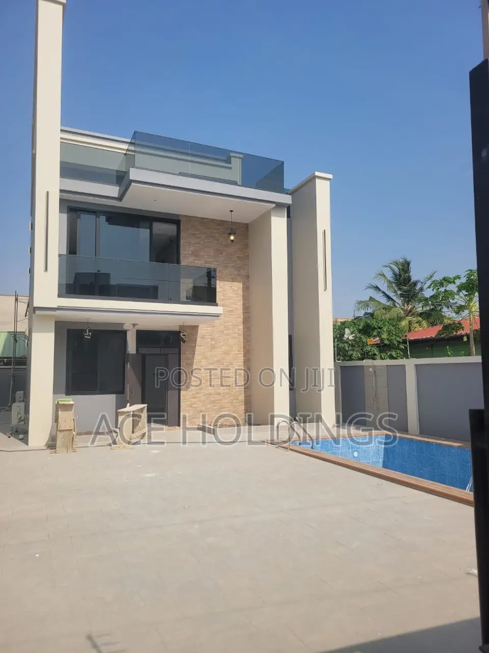 5bdrm Mansion in Tse Addo, Tseaddo for sale