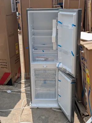 Roch 157-Litres Refrigerator (Rfr-200)