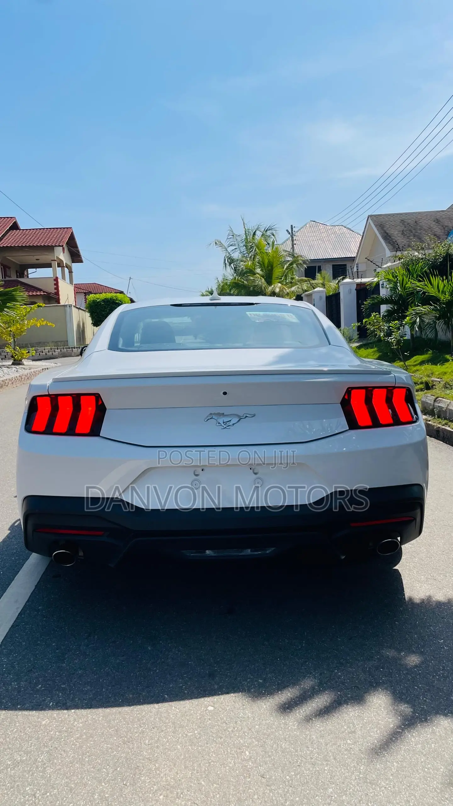 Ford Mustang EcoBoost 2024 White