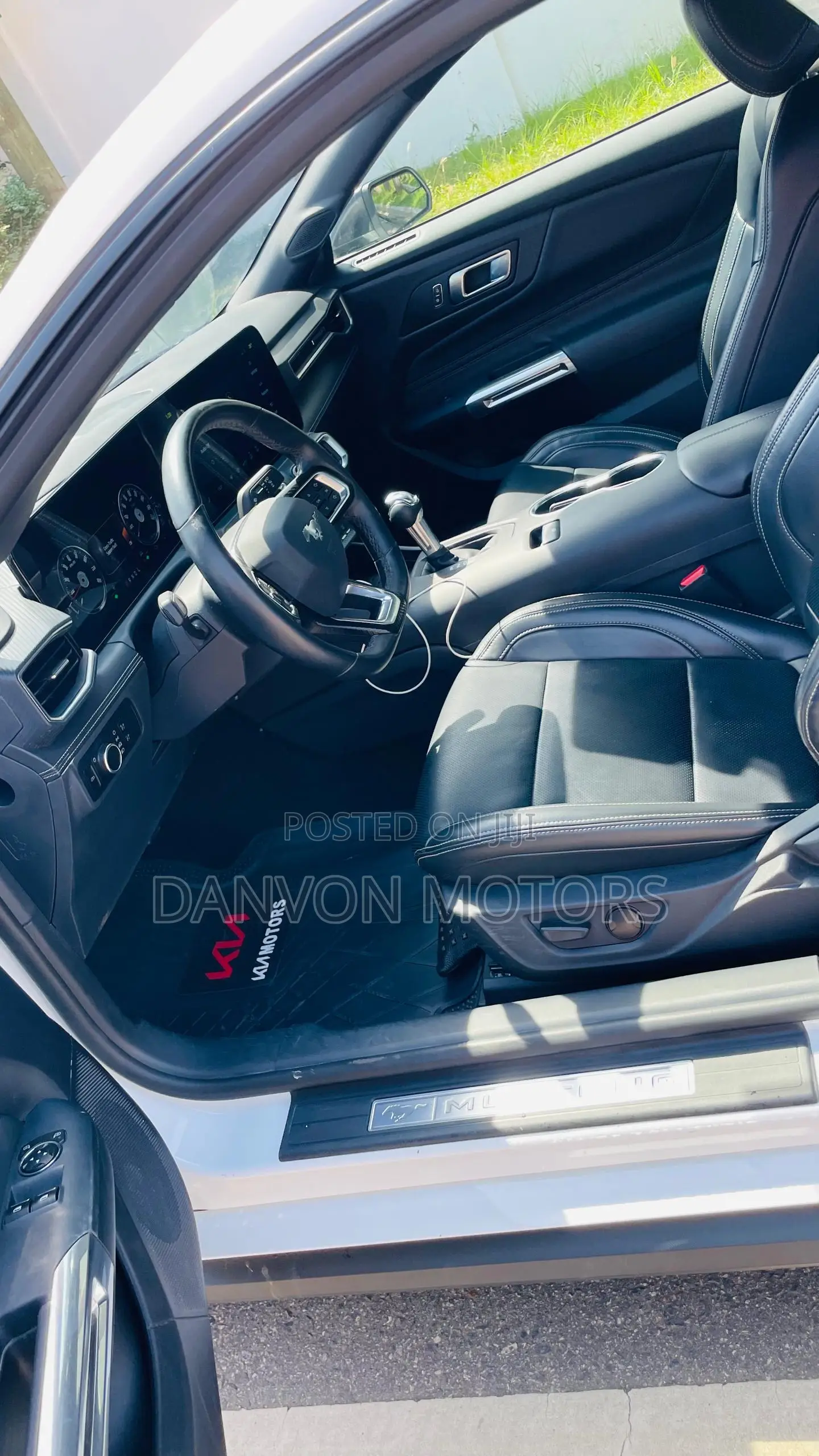 Ford Mustang EcoBoost 2024 White