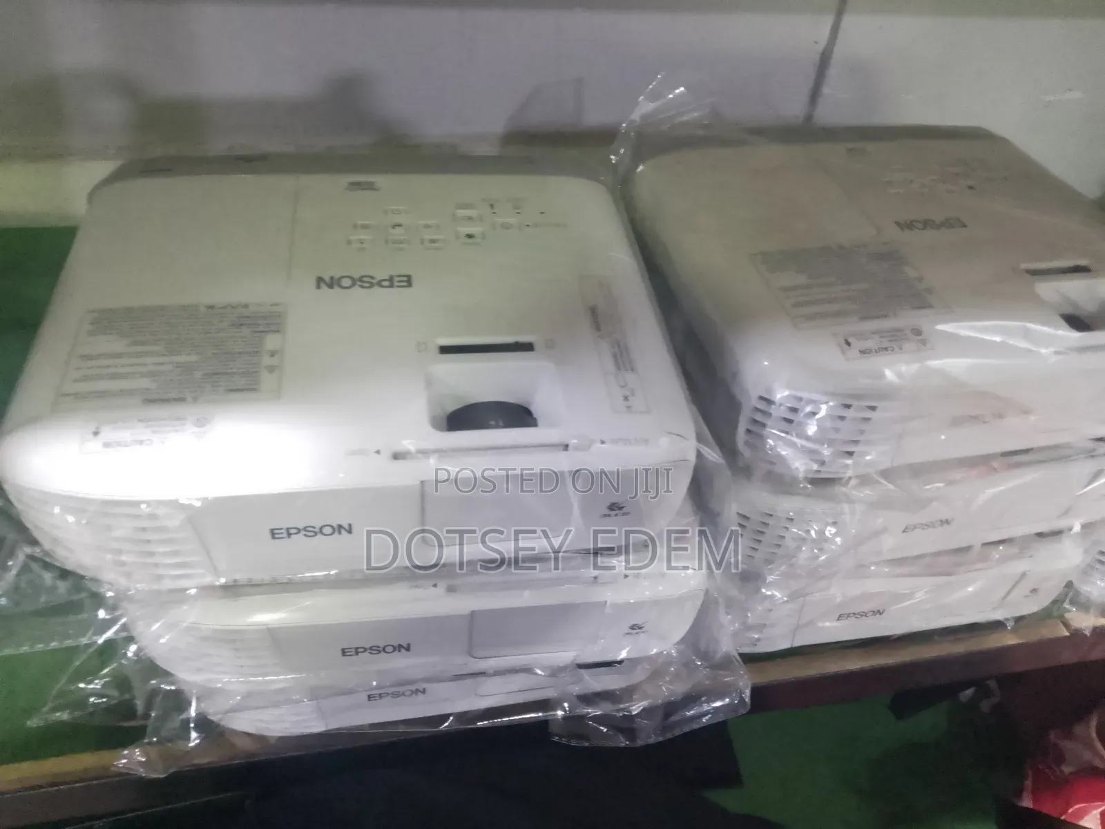 Quality Epson Projectors Powerlite 109w