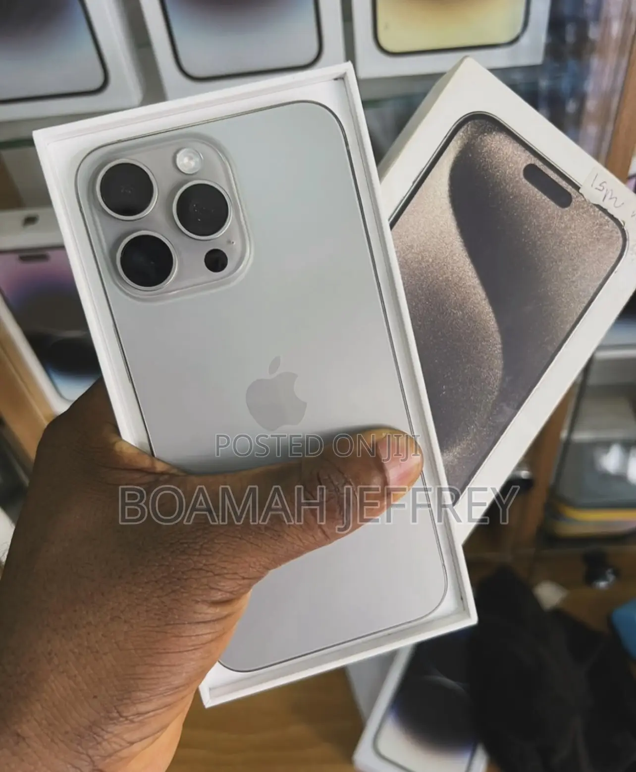 Apple iPhone 15 Pro Max 256 GB Gray