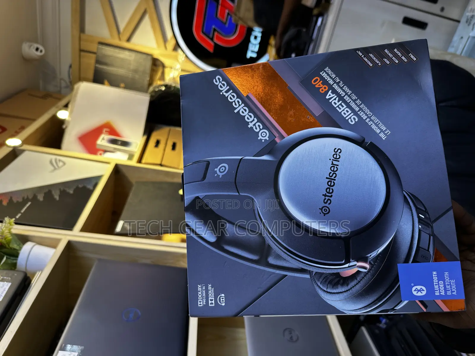 Steelseries Siberia 840 Wireless Bluetooth Gaming Headset