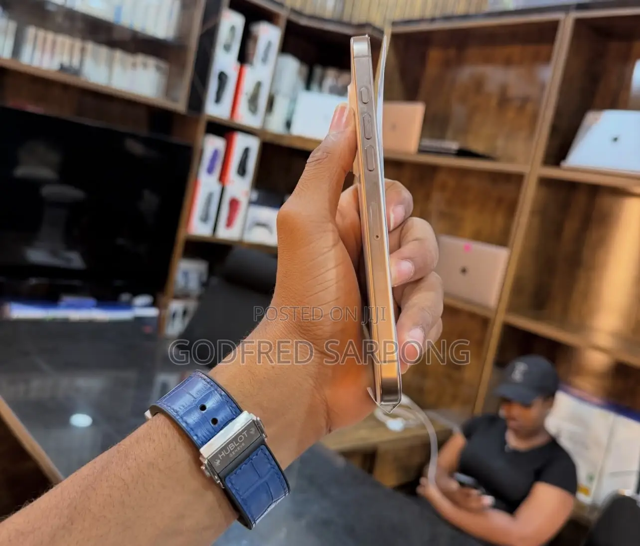 Apple iPhone 16 Pro Max 256 GB Gold