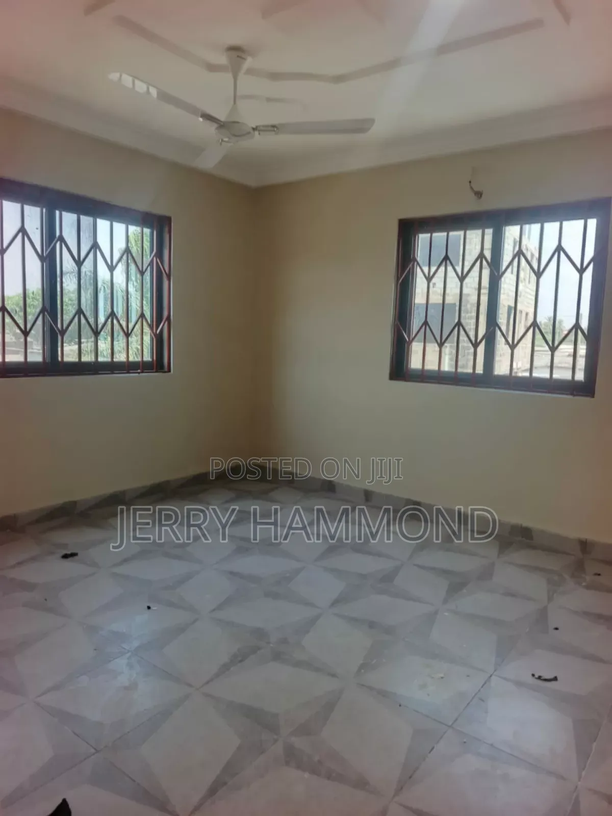 2bdrm Apartment in Bush Road, Teshie for rent