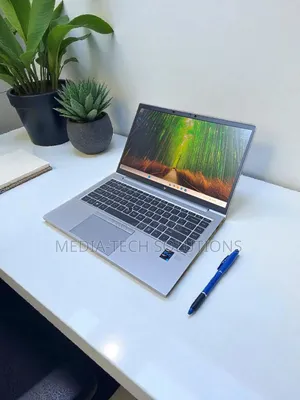 Laptop HP EliteBook 840 G8 16GB Intel Core i7 SSD 512GB