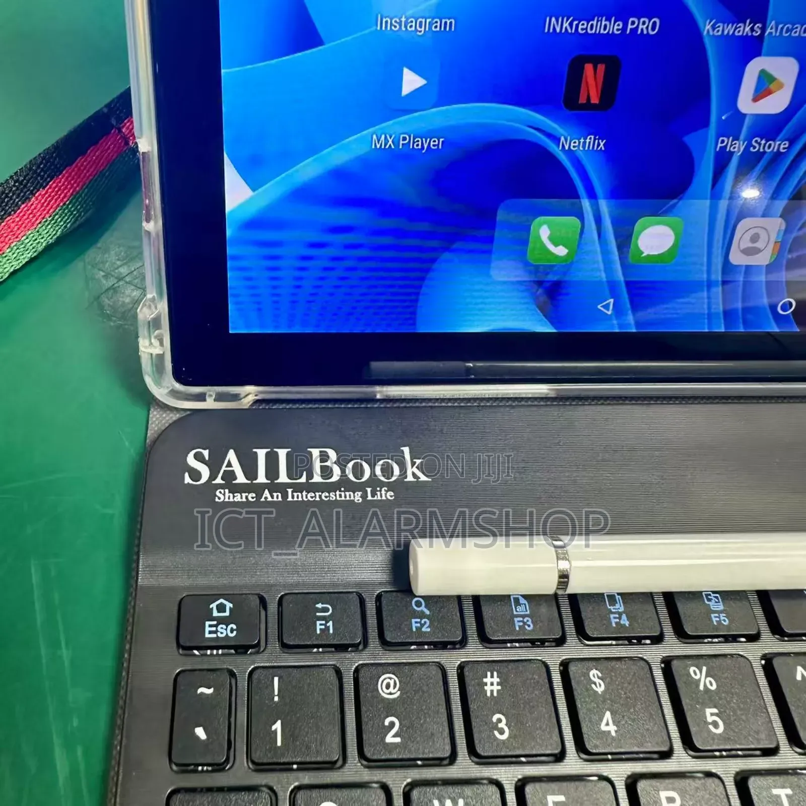 Sailbook B40pro Tablet With Keyboard and Mouse