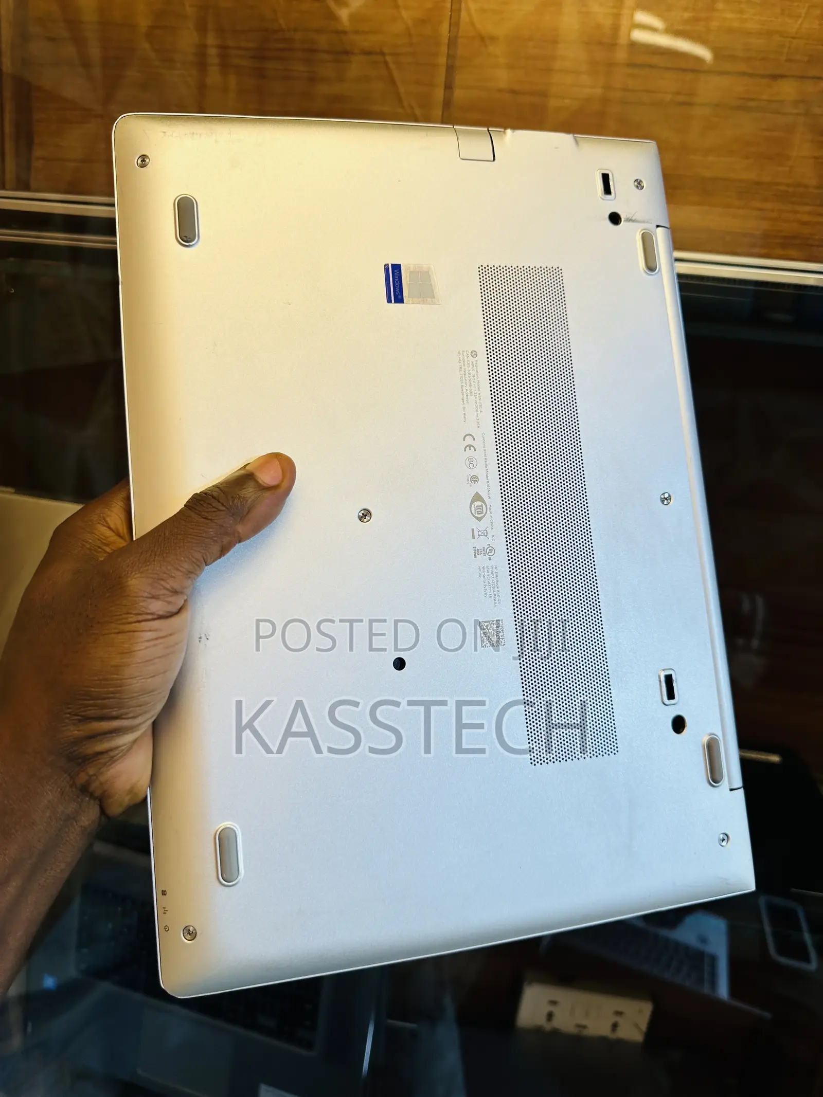 Laptop HP EliteBook 840 G5 8GB Intel Core I5 SSD 256GB