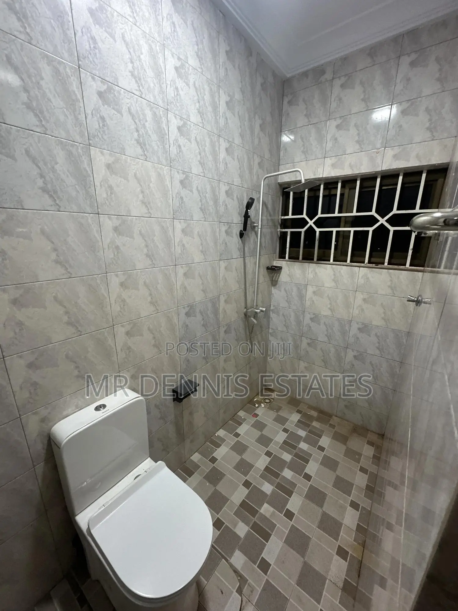 2bdrm Apartment in Westhills Mall for rent